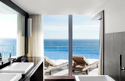 Carre d'Or Hotel | Le Meridien Nice