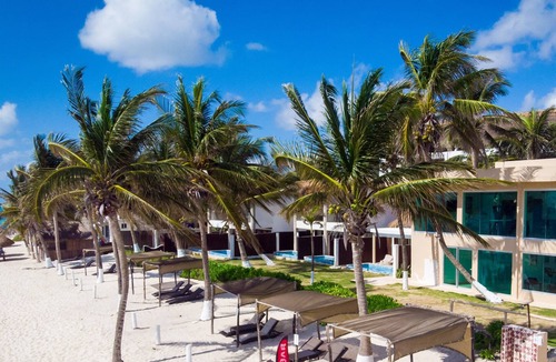 Villa Juarez Hotel | Le Reve Beachfront Hotel