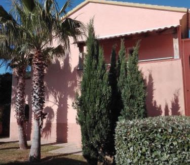 Bravone Apartment | Les jardins de la mer marine de bravone - 2 chambres à lit plus sofa avec piscine à coté mer