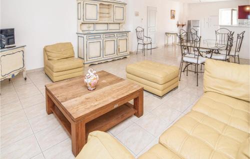 Le Sambuc House | Les Tamaris