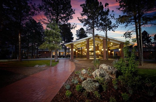 Flagstaff Hotel | Little America Hotel Flagstaff