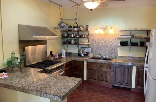 Las Conchas House | Los Alamos Hacienda in Las Conchas