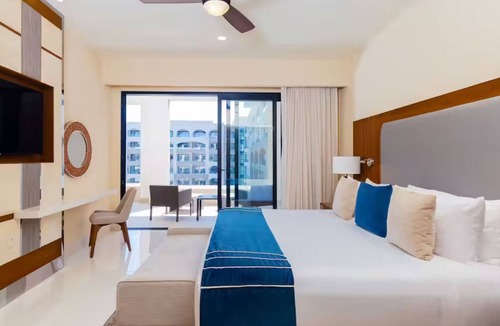 Cabo Bello Resort | Los Cabos Getaway!