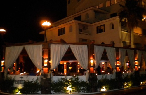 El Medano Ejidal Condo | LUCIA'S IDEAL CONDO - WALK EVERYWHERE BEACH, RESTAURANTS