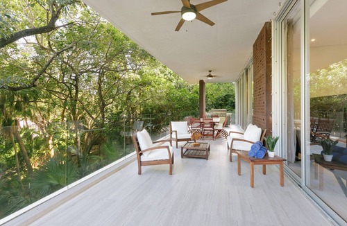 Playacar Condo | LUX 4BR Condo! Ocean Views! Pool!