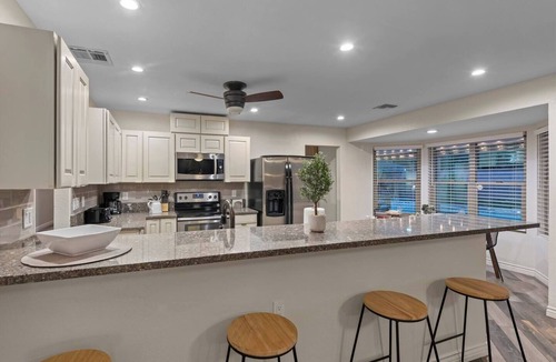Deer Valley House | LUX Glendale Home with FREE Private Heated Pool