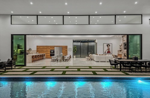 Indio Villa | Luxe Pool + Hot Tub + Sunken Fire Pit Near La Quinta + Golf | Bravo