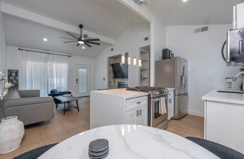 Encanto Apartment | Luxurious Condo | 7 Minutes from Downtown Phoenix
