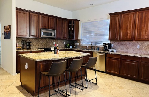 San Tan Valley House | Luxurious Golf Course Views-Private Pool +2 King Suites-Sleeps 8