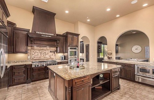 Mirabel Village House | Luxurious Scottsdale Oasis