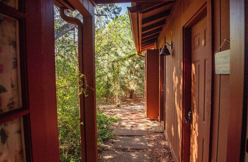 West Sedona House | Luxurious Sedona Home with Sauna and Hot Tub
