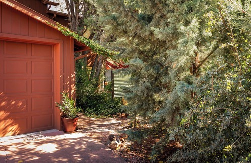 West Sedona House | Luxurious Sedona Home with Sauna and Hot Tub