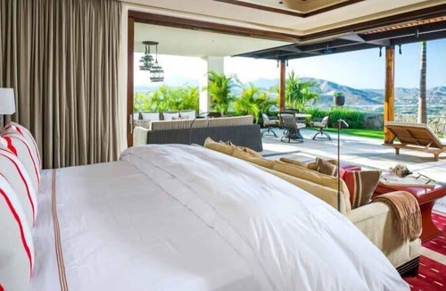 San Jose del Cabo Villa | Luxurious Six Bedroom Villa with views of Sea of Cortez