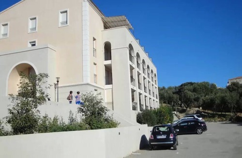L'Ile-Rousse Apartment | LUXURY 2* AIR-CONDITIONED APARTMENT 300 M FROM THE BEACH