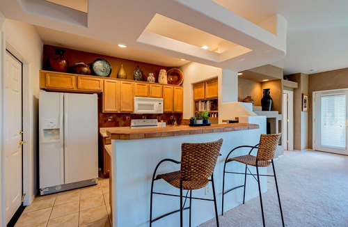 Rancho Vistoso Condo | Luxury 2BD/2BA Escape Near Tucson w/Pool, Hot Tub, & Stunning Views 🏜