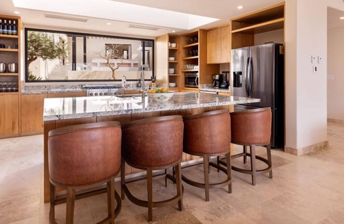 Cabo San Lucas Villa | Luxury 7-Bedroom Villa in Diamante – Sleeps 16