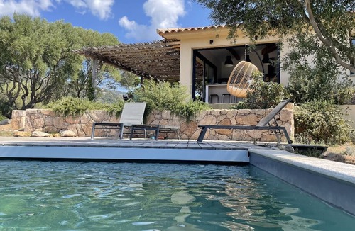 Figari House | LUXURY AND QUIET VILLA WITH POOL - 10 mins FROM THE BEACHES