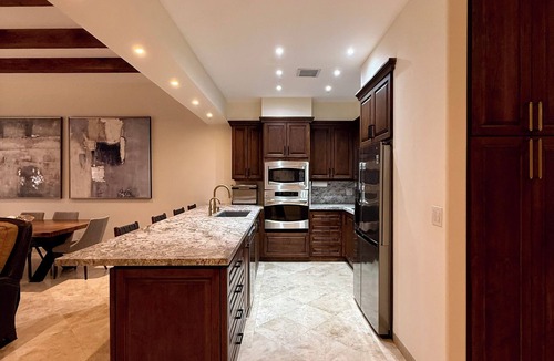 Buzzards Apartment | Luxury Baja Retreat with Oceanview & Beach Access