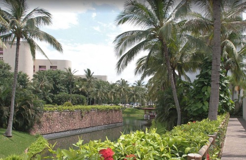 Marina Vallarta Resort | Luxury Beach Resort Master Room/Studio Mayan Palace at Vidanta, 2 Adults+2 Kids