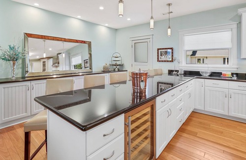 Flagstaff House | Luxury on Birch: Walk to Downtown Flag!