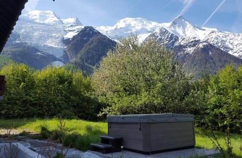 Les Bossons Ski Chalet | Luxury Spacious Chalet in Chamonix