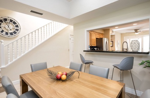 Biltmore Courts House | Luxury Townhouse in the Biltmore Estates on the golf course .
