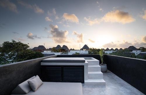 Zama Villa | Luxury Trio Villas, 7 Pools, 12 BRs, 32 Pax