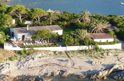 Calcatoggio House | Luxury villa with access to the see