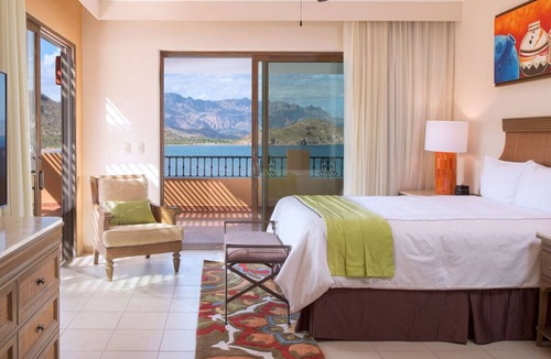 Loreto Villa | Luxury Villa with Stunning Sea Views in Loreto
