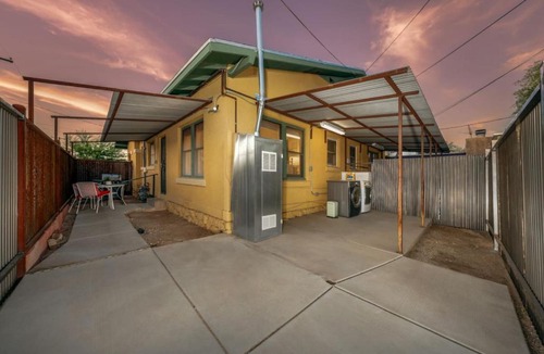 Feldman's House | Mabel Unit #1