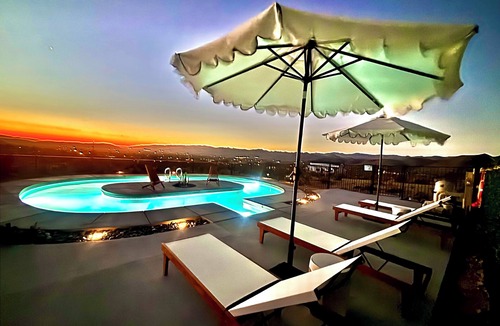 Joshua Tree House | Magical Vibes on 5 Acres with panoramic views.