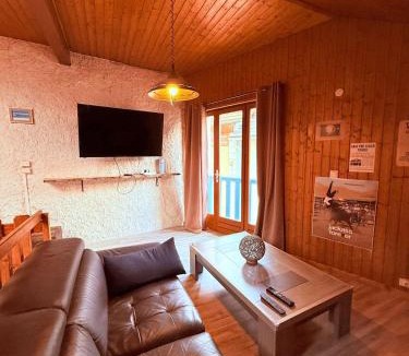 Chorges Ski Chalet | Maison Chamallow