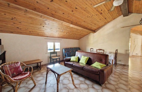 Aullene House | Maison de Village
