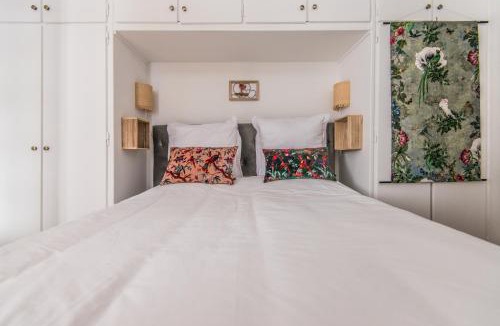 Grenelle Apartment | Maison Eiffel Art Deco
