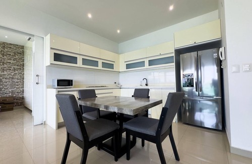Ferrocarrilera Condo | Malecon Location Torre eMe #1224 with Pool