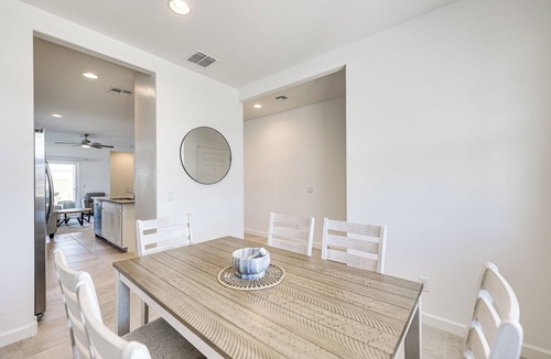 Maricopa Cottage | Maricopa Home w/Putting Green & Covered Patio!