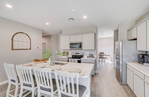 Maricopa House | Maricopa Home w/Yard - 1 Mi to Harrah’s Casino!