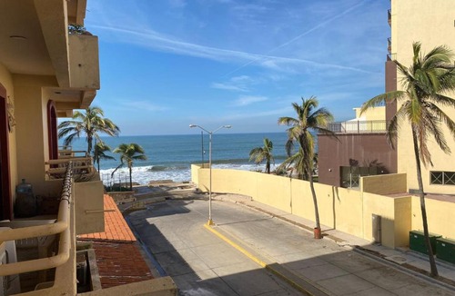 Marina Mazatlan Apartment | Marina del Rey - Suave Primavera - 1 RECAMARA - Orilla de Playa