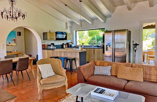 Marine de Davia House | Marine de Davia, waterfront home, pool and direct beach access
