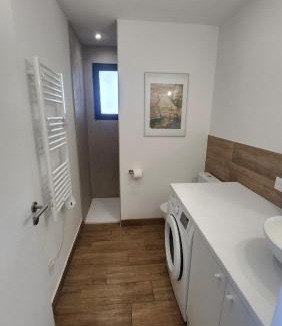 Grossa Apartment | Meublé de tourisme avec terrasse vue montagne