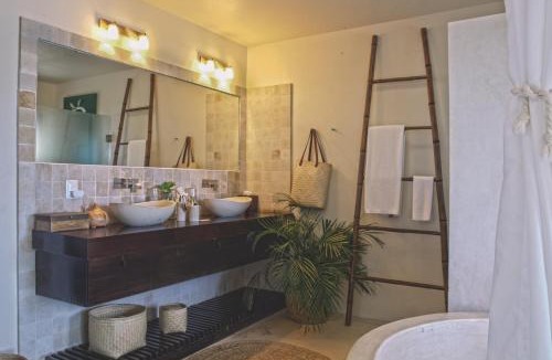 Playa Paraiso Hotel | Mezzanine by La Zebra, an SLH Hotel