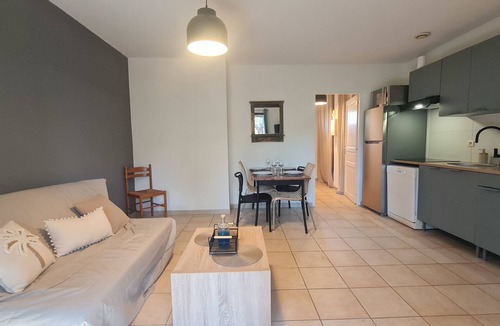 Serra-di-Ferro Villa | Mini villa avec piscine, mer à pied, wifi, clim dans résidence *