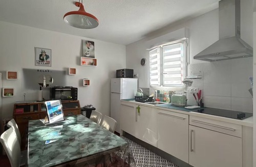 Prunete Cabin | Mini Villa between Sea and Mountain close to all amenities on the Costa Verde