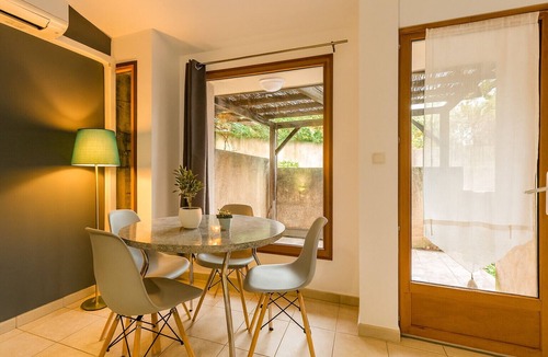 Serra-di-Ferro Villa | Mini villa dans résidence calme* wifi, piscine, mer à pied.