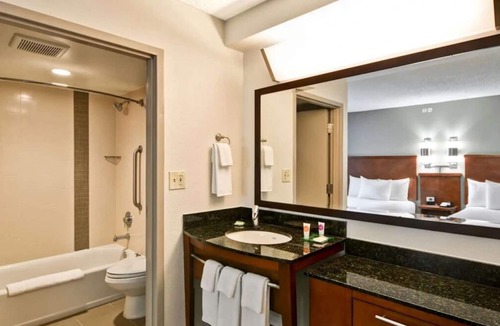 Tucson House | Minutes from Julian Wash Archaeological Park! Pets Allowed, FREE Parking, Pool!
