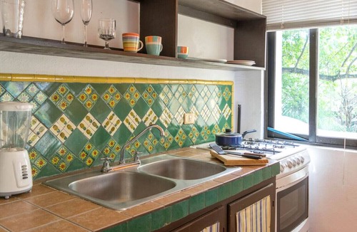Downtown Apartment | Mixteca 3 by Blueplaya, 1 block from beach