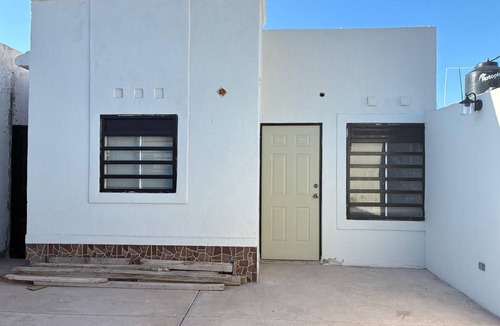 Guaymas House | Modern 2-Bedroom House in Guaymas