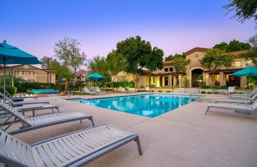 McDowell Mountain Apartments Apartment | Modern 2-BR Condo near Kierland