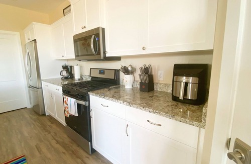 Cottonwood House | Modern 3 BD House in Cottonwood Downtown, 20 mins to Sedona.
