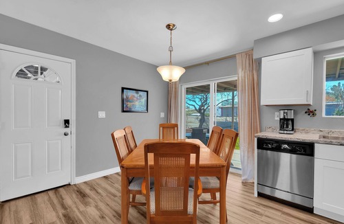Limberlost House | Modern 3BR House w/Fast WiFi & Large Backyard